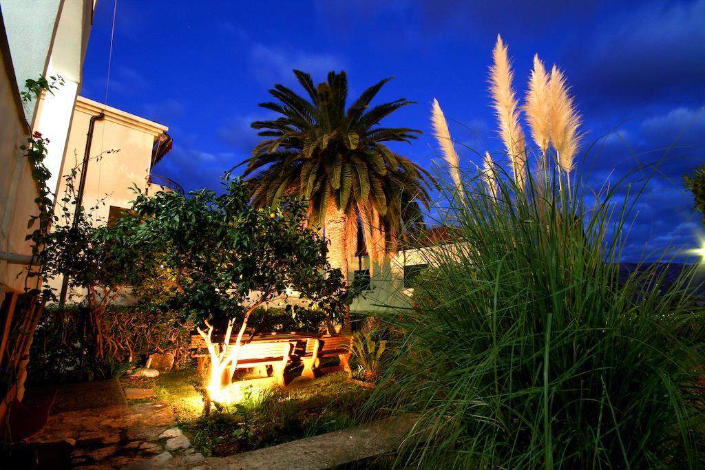 Guest house Bmb Bagaric Budva