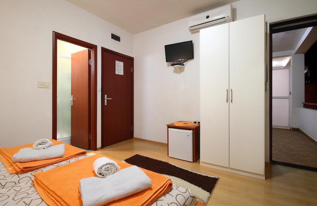 Guest house Bmb Bagaric Budva